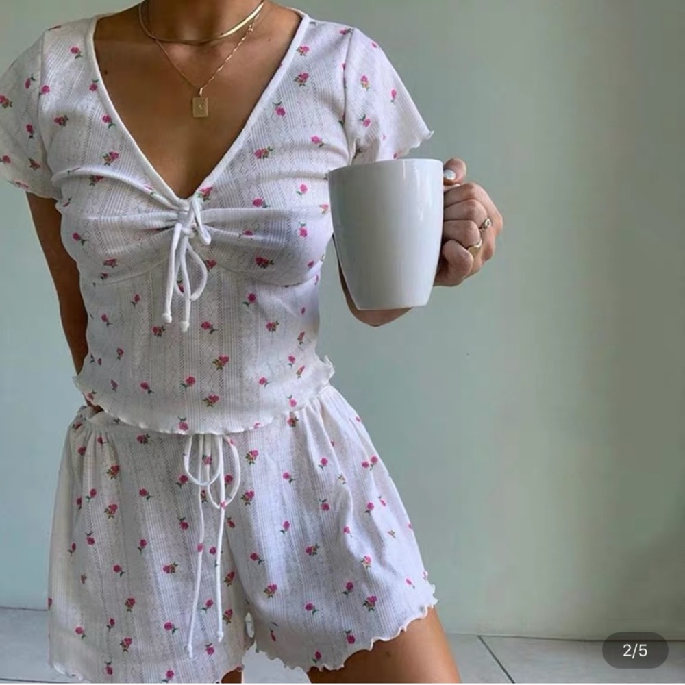 Brand new two piece lounge wear onesize